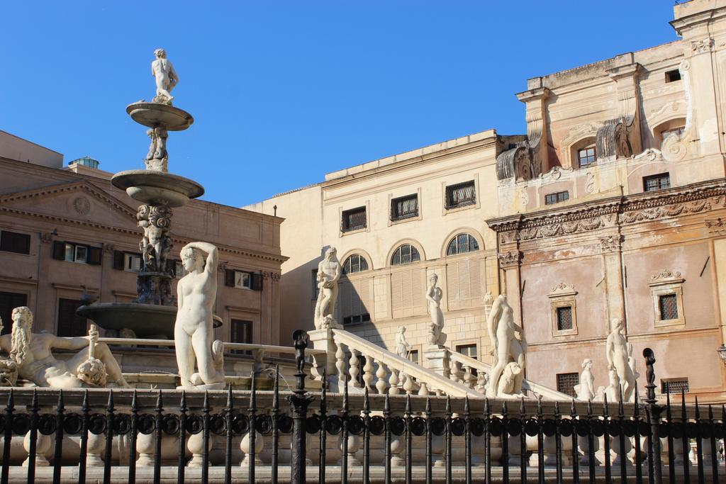Apartment Basile باليرمو الغرفة الصورة